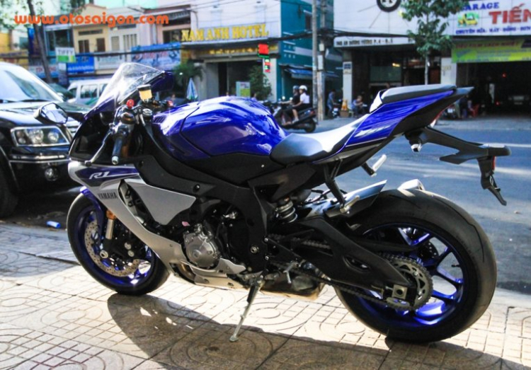 Ngắm Sportbike Yamaha R1 2015 vừa về Việt Nam