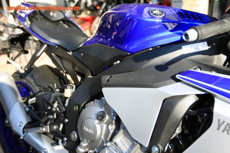 Ngắm Sportbike Yamaha R1 2015 vừa về Việt Nam