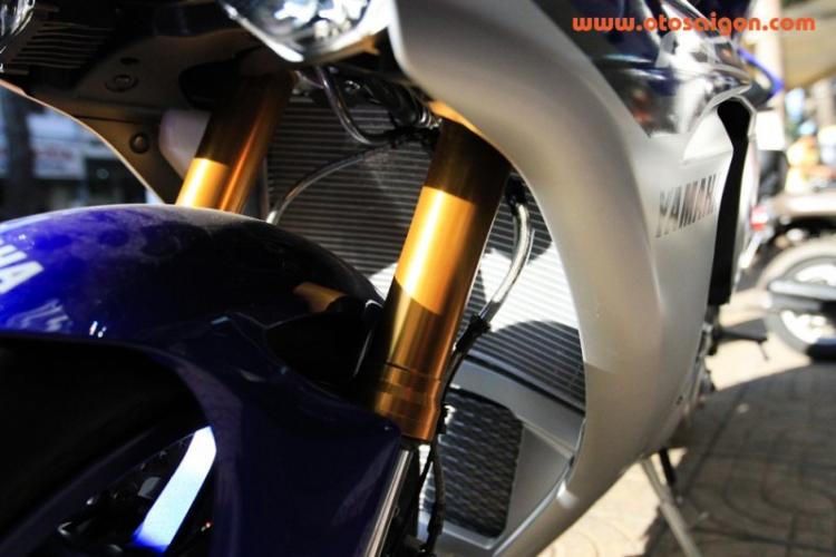 Ngắm Sportbike Yamaha R1 2015 vừa về Việt Nam