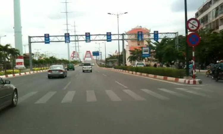 Em vừa bị xxx chăn gà Em vừa bị xxx chăn gà