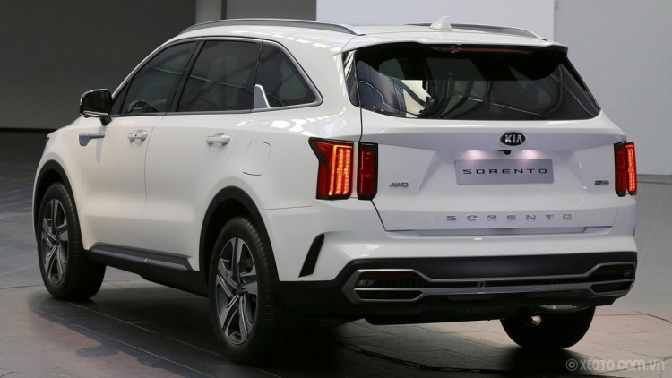 Nissan Terra 2021 ra mắt: đẹp hơn, sang hơn, quyết tâm cạnh tranh với Fortuner Nissan Terra 2021 ra mắt: đẹp hơn, sang hơn, quyết tâm cạnh tranh với Fortuner