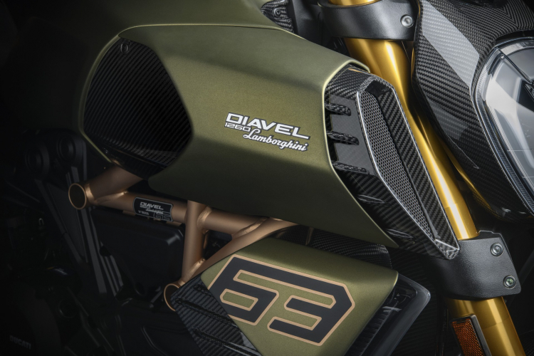 Ducati Diavel 1260 Lamborghini: chiếc motor lấy cảm hứng từ siêu xe Lamborghini Sian FKP 37