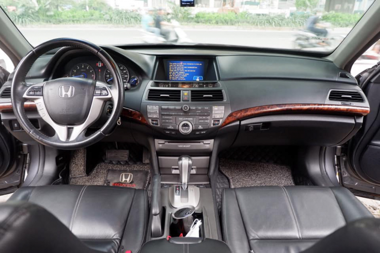 Hàng hiếm Honda Accord Crosstour đời 2009 tại Việt Nam