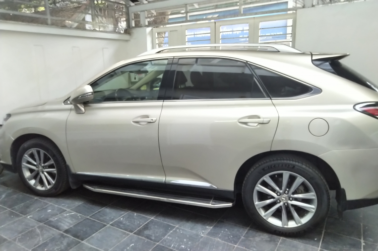 Xin ý kiến về dòng Lexus RX