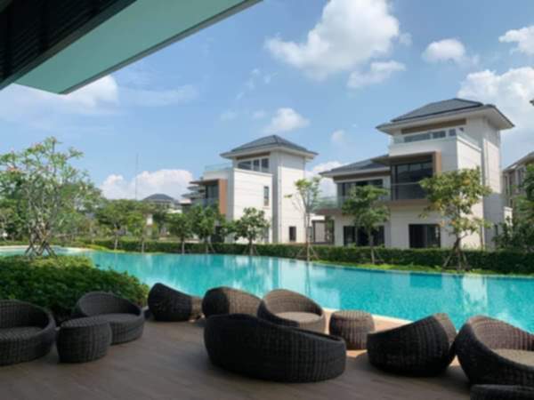 VINHOMES GRAND PARK QUẬN 9 LÀ CÁI “BẪY GẤU” CHO NHỮNG KHÁCH YÊU MÀU HỒNG! VINHOMES GRAND PARK QUẬN 9 LÀ CÁI “BẪY GẤU” CHO NHỮNG KHÁCH YÊU MÀU HỒNG!