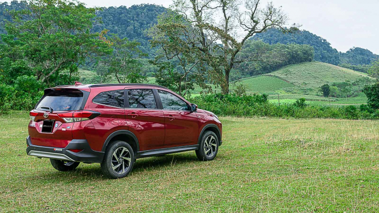 Những ưu đãi đáng cân nhắc khi mua xe Toyota trong tháng 12