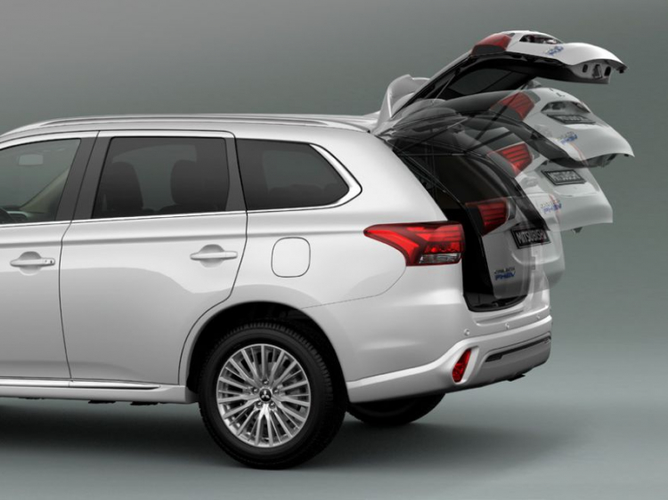 Mitsubishi Outlander ra mắt bản siêu tiết kiệm nhiên liệu tại Thái