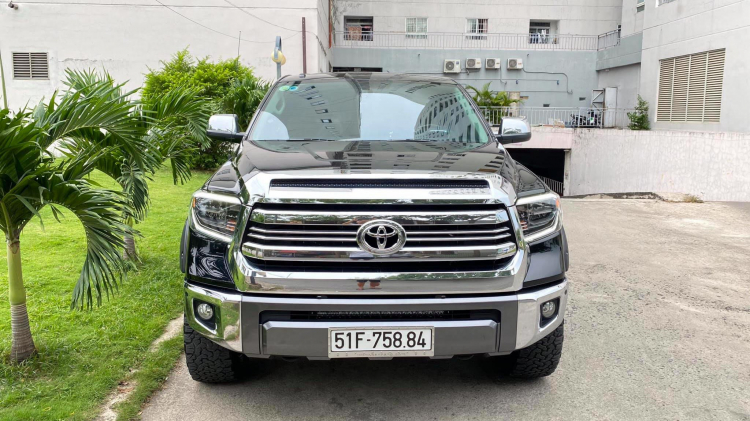 Toyota Tundra đời 2016 rao bán 2,8 tỷ đồng tại Sài Gòn: Bán tải cỡ lớn cho người khá giả