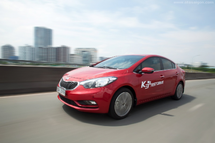 Tháng 3, Mazda và Kia chia nhau vị trí thứ 2 và 3 về doanh số xe du lịch