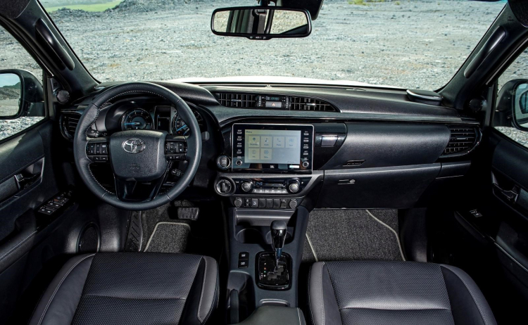 Toyota Hilux 2020: đổi mới hợp thời