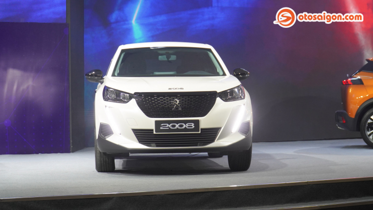 Peugeot 2008 ra mắt khách hàng Việt: giá từ 739 triệu đồng, phân khúc CUV cỡ B thêm sôi động