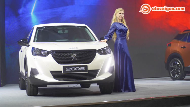 Peugeot 2008 ra mắt khách hàng Việt: giá từ 739 triệu đồng, phân khúc CUV cỡ B thêm sôi động