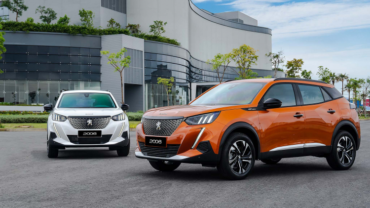 Ảnh chi tiết Peugeot 2008 phiên bản cao cấp GT Line có giá 829 triệu đồng: trang bị liệu có đáng tiền?