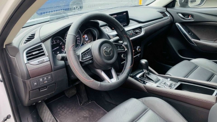 loa- Mazda 6.jpg