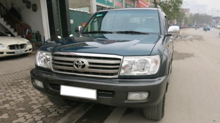 toyota-land-cruiser-2001-01.jpg