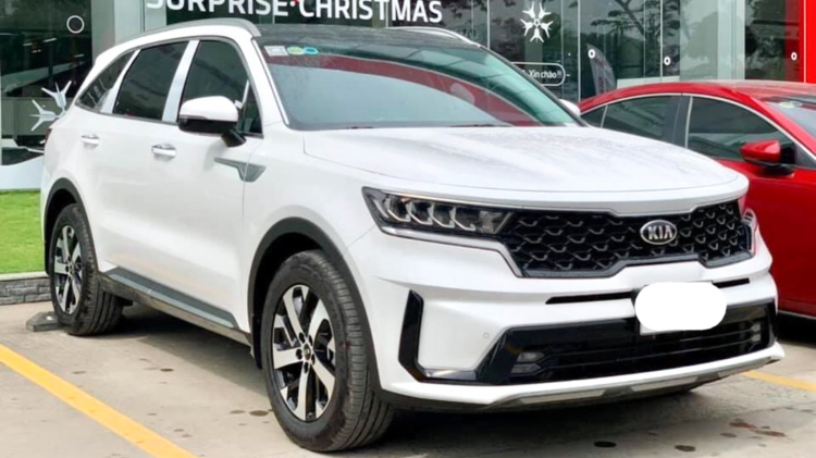 Kia Sorento 2021 đầu tiên lên sàn xe cũ tại Việt Nam: mức giá rao bán gây bất ngờ