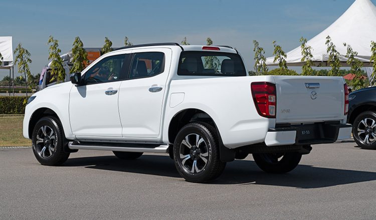 Xem trước Mazda BT-50 2021 tại Thái Lan, sẵn sàng tuyên chiến với Ford Ranger Xem trước Mazda BT-50 2021 tại Thái Lan, sẵn sàng tuyên chiến với Ford Ranger