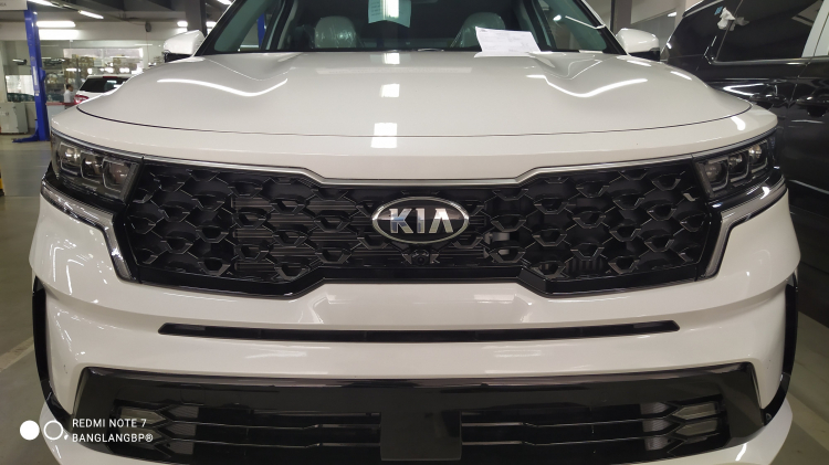 Sorento mới đẹp quạ Sorento mới đẹp quạ