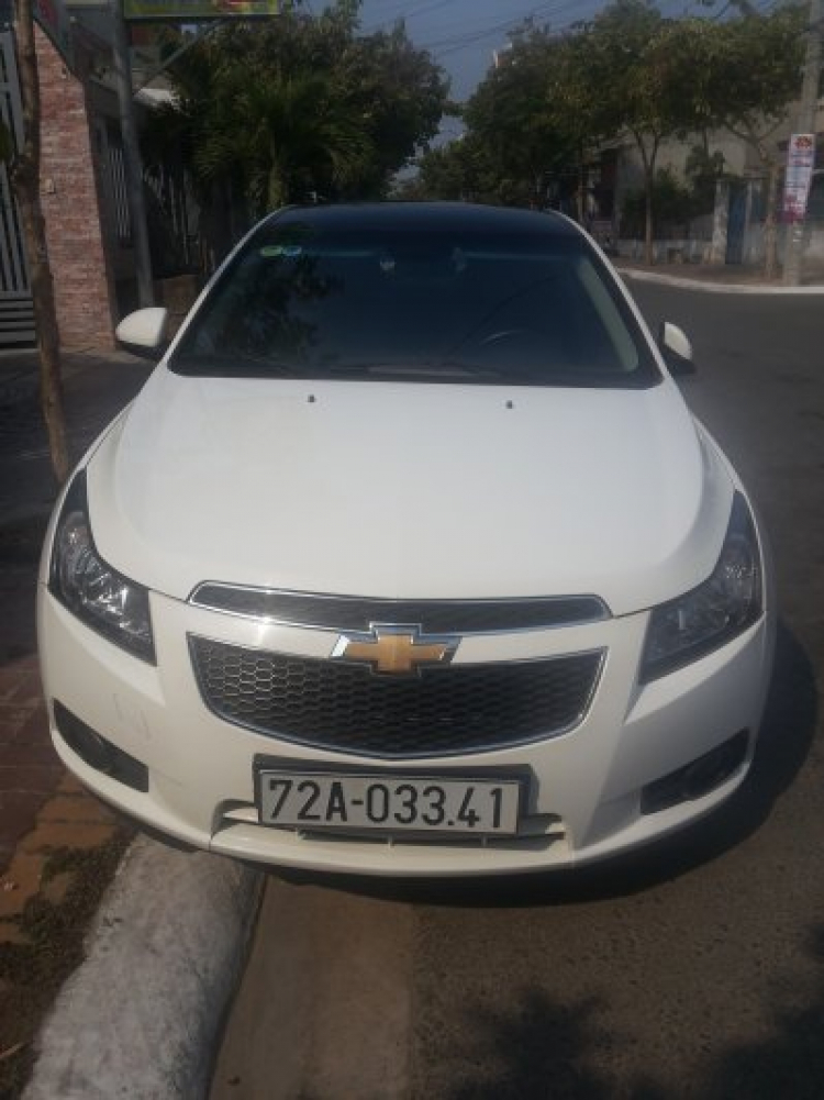 MUA XE CRUZE