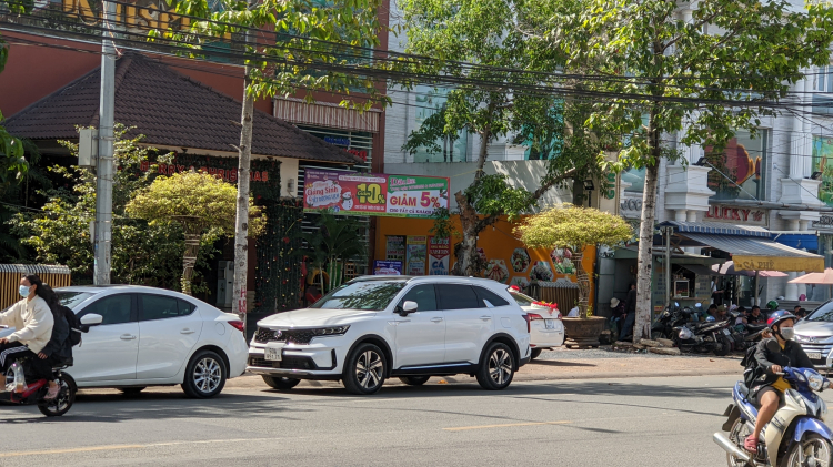 Sorento mới đẹp quạ Sorento mới đẹp quạ