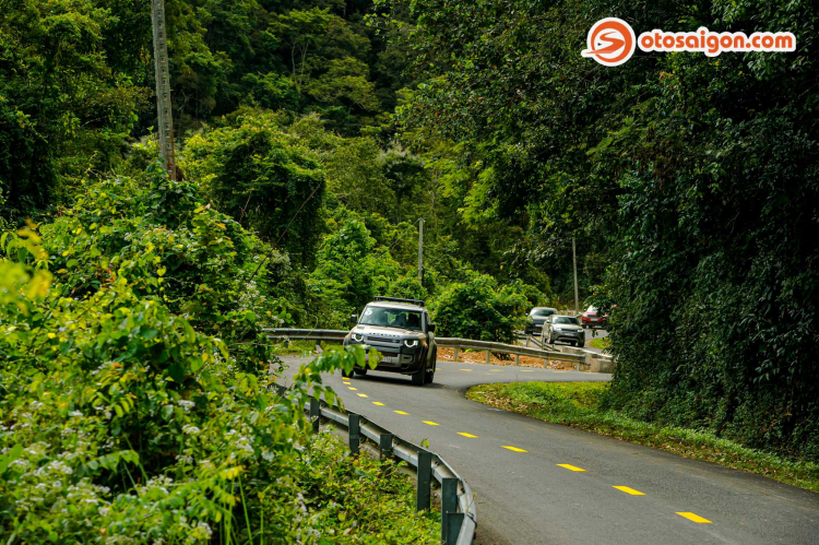 Ký sự hành trình "lên rừng, xuống biển" cùng những chiếc SUV sang Land Rover Experience Tour 2020