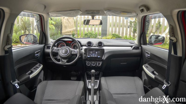 MINI Việt Nam giới thiệu MINI Cooper và MINI One mới, giá từ 1,5 tỷ đồng MINI Việt Nam giới thiệu MINI Cooper và MINI One mới, giá từ 1,5 tỷ đồng