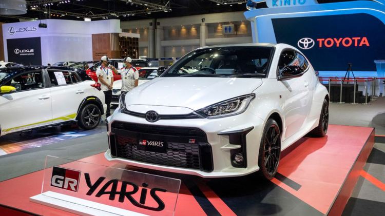 Cận cảnh Toyota GR Yaris 2020 mạnh tới 261 mã lực, giá khoảng 2 tỷ đồng tại Thái Lan