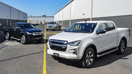 21MY Isuzu D-MAX 4x4 LS-U Crew Cab Ute Mineral White, 4x4 LS-U Space Cab Ute Basalt Black mica...jpg