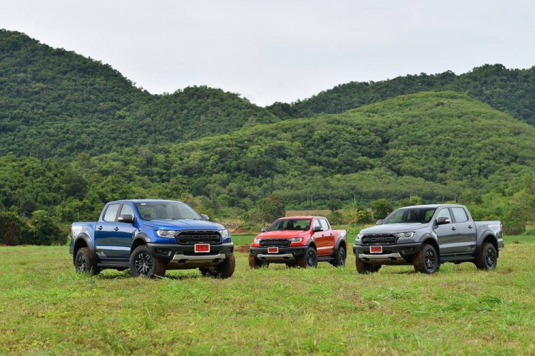 Isuzu D-Max và Toyota Hilux tiếp tục thay phiên thống trị phân khúc bán tải tại Thái Lan Isuzu D-Max và Toyota Hilux tiếp tục thay phiên thống trị phân khúc bán tải tại Thái Lan