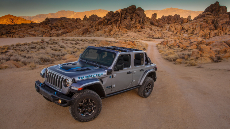 Jeep Wrangler 4xe Rubicon 2021 báo giá hơn 50.000 USD tại Mỹ