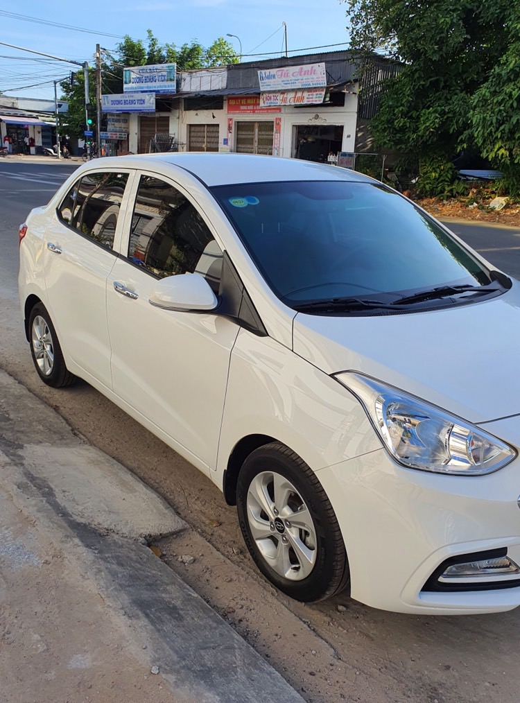 Chính chủ 1 đời Bán Mazda 3 FL 1.5AT 2018 chạy 37.777 km nguyên zin