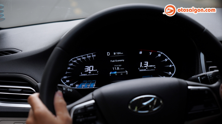 Đánh giá Hyundai Accent 2021 1.4AT tiêu chuẩn giá 501 triệu đồng: Sedan cho người mua xe lần đầu Đánh giá Hyundai Accent 2021 1.4AT tiêu chuẩn giá 501 triệu đồng: Sedan cho người mua xe lần đầu