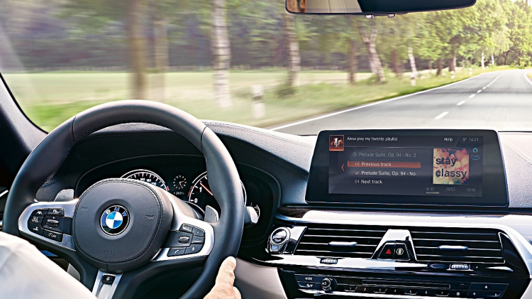 Cách kích hoạt BMW Active Driving Assistant (FCW, AEB...)