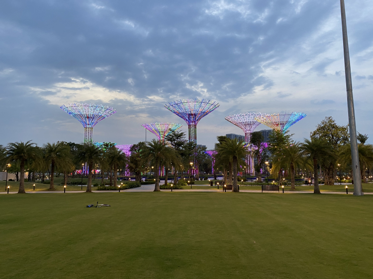 VINHOMES GRAND PARK QUẬN 9 LÀ CÁI “BẪY GẤU” CHO NHỮNG KHÁCH YÊU MÀU HỒNG!