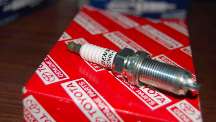 Cần tìm bugi iridium cho xe Toyota Cần tìm bugi iridium cho xe Toyota