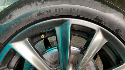 lop 22555r17.jpg