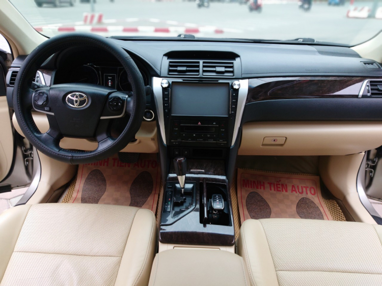 Camry 2.0E 2015, Vàng cát - Hà Nội, Giá rẻ dịp sát tết