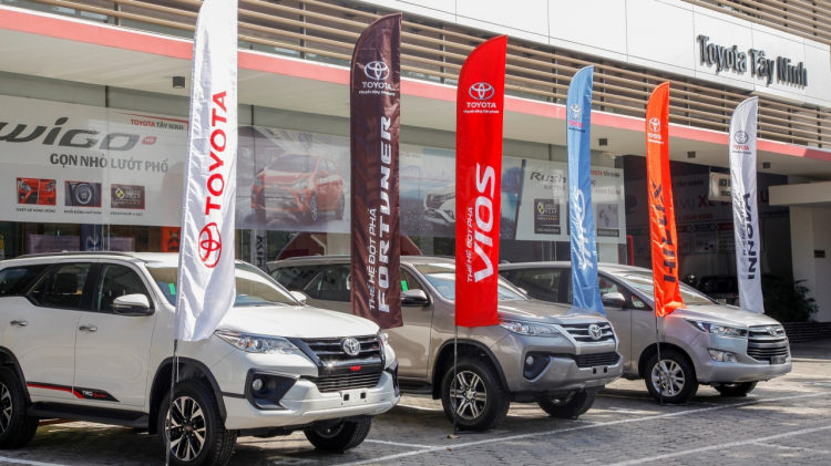 5 mẫu xe giảm doanh số nhiều nhất năm 2020 tại thị trường Việt: đa phần là Toyota