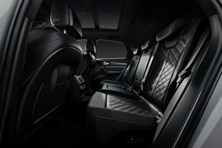 Audi SQ5 Sportback 2021 ra mắt: SUV lai coupe mạnh 336 mã lực