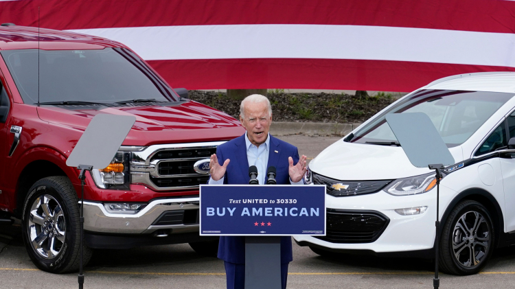 Tổng thống Joe Biden muốn thay thế toàn bộ xe chính phủ Mỹ bằng xe điện