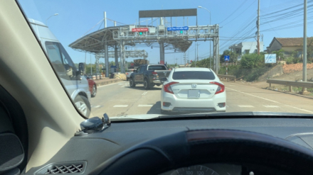 thu-phi.jpg