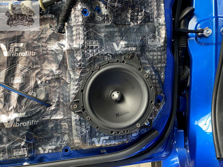 Nâng cấp âm thanh cho Subaru STI