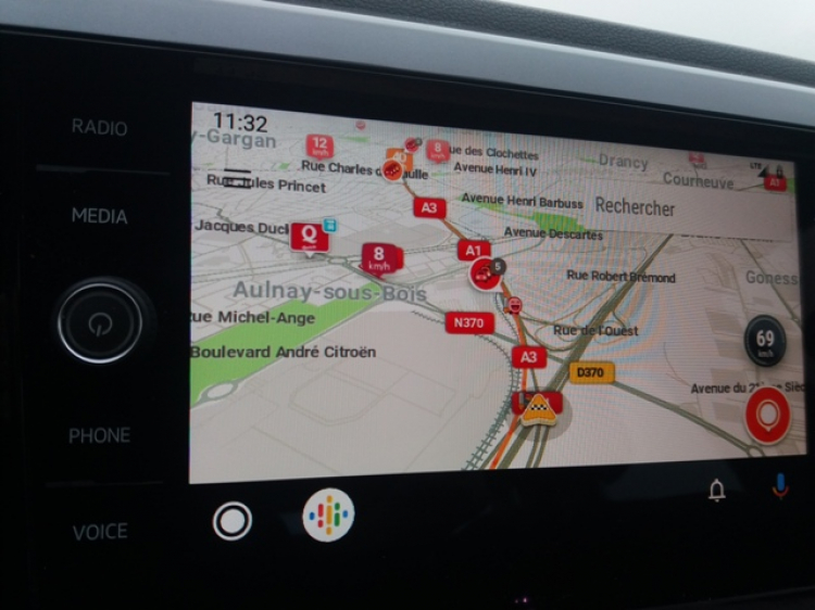 Chia sẻ Waze - GPS, Bản đồ, Cảnh báo giao thông Chia sẻ Waze - GPS, Bản đồ, Cảnh báo giao thông