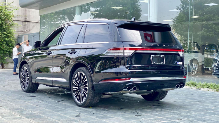 Cận cảnh Lincoln Aviator: SUV hạng sang cỡ trung của Mỹ có giá lăn bánh khoảng 5 tỷ tại Việt Nam