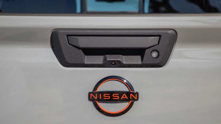 otosaigon_NISSAN-15.jpg