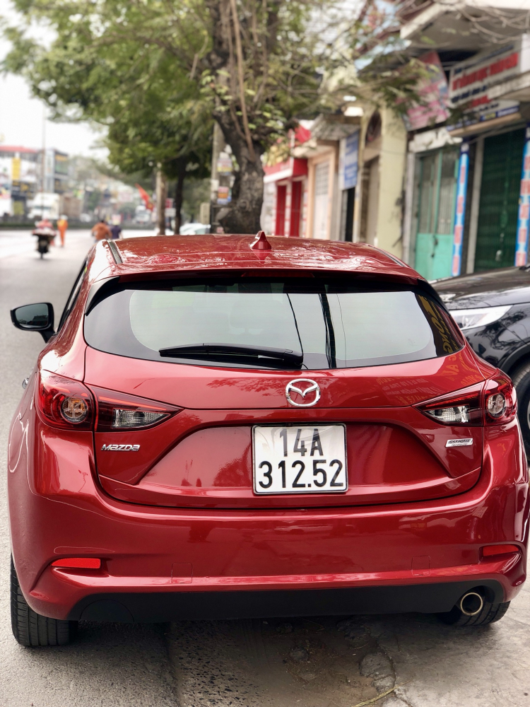 Chính chủ 1 đời Bán Mazda 3 FL 1.5AT 2018 chạy 37.777 km nguyên zin