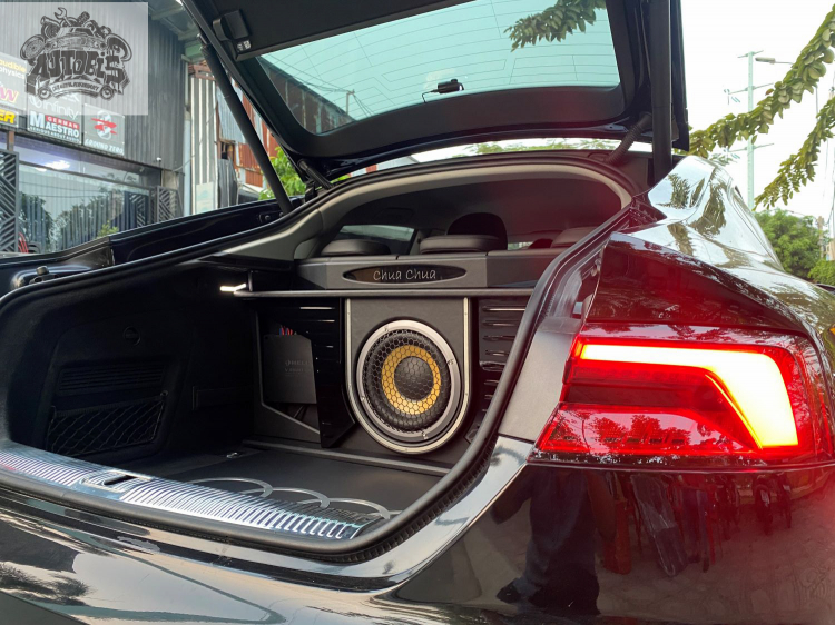 Độ âm thanh cực đỉnh cho xe Audi A5 Sport
