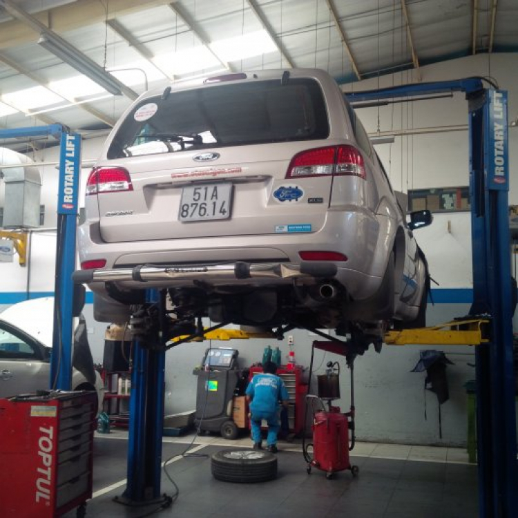 Em vừa lấy xe Mitsubishi Grandis ạ, cho em hỏi chút về xe ạ Em vừa lấy xe Mitsubishi Grandis ạ, cho em hỏi chút về xe ạ