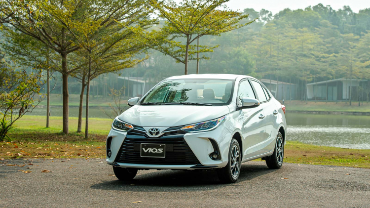 Otosaigon-Toyota Vios White 4.jpg