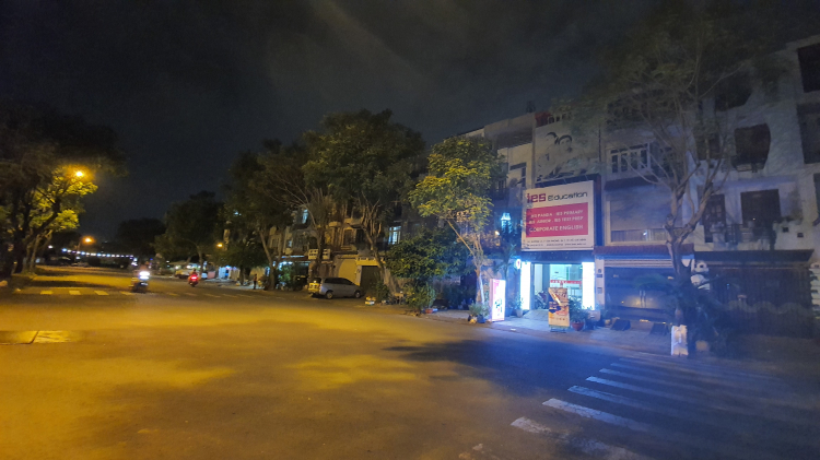 10 tỷ mua nhà nhỏ ở gần trung tâm như Q3 hay mua cccc? 10 tỷ mua nhà nhỏ ở gần trung tâm như Q3 hay mua cccc?